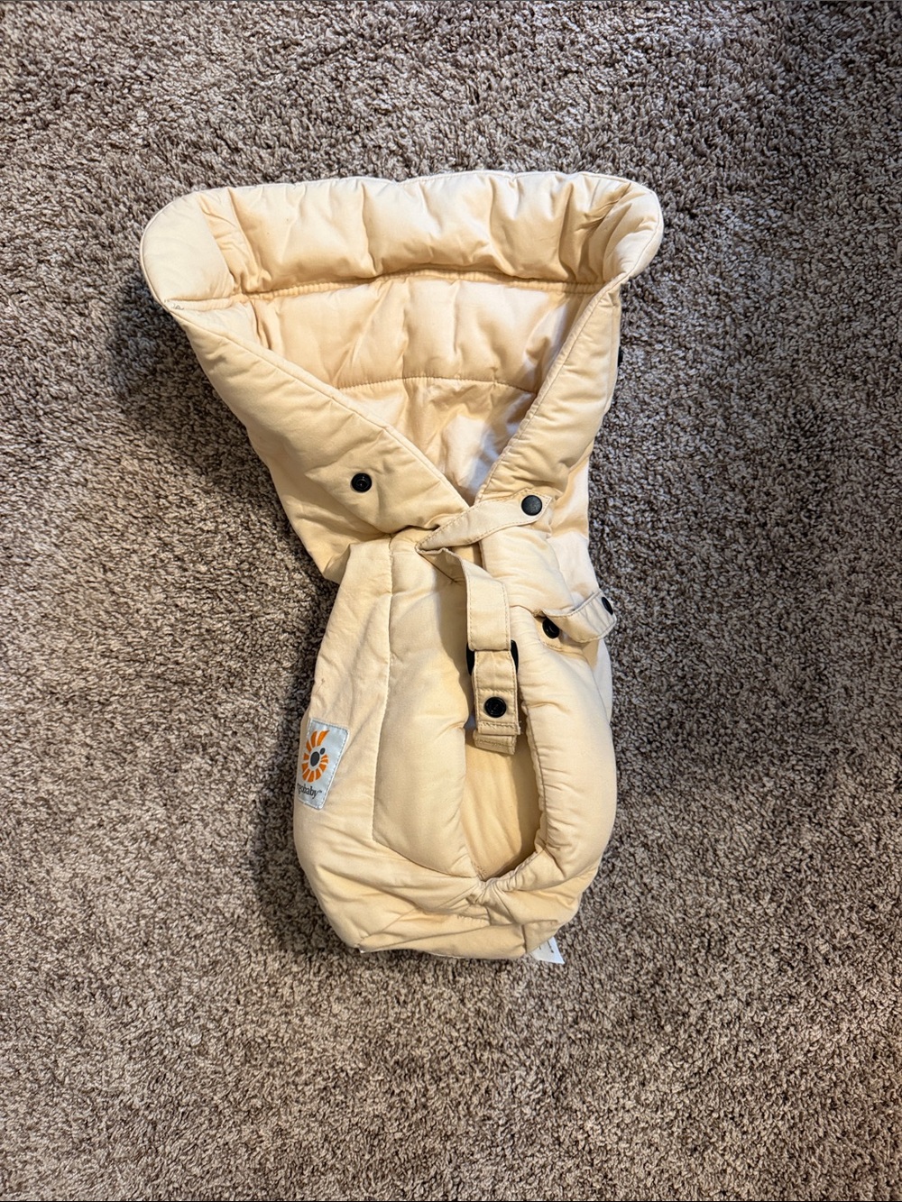 Ergobaby Cream Quilted Infant Puffer Insert - Head and Body Support